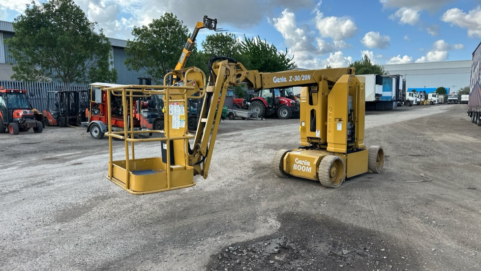 GENIE 230/20N - Ehitusseade: pilt 1 GENIE 230/20N - Ehitusseade: pilt 1