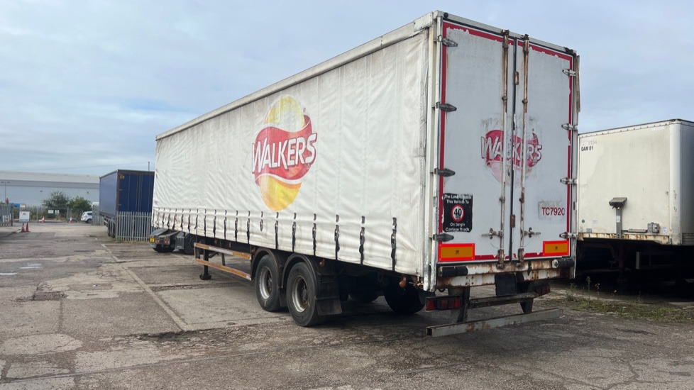 MONTRACON CURTAINSIDE - Haagis: pilt 3 MONTRACON CURTAINSIDE - Haagis: pilt 3