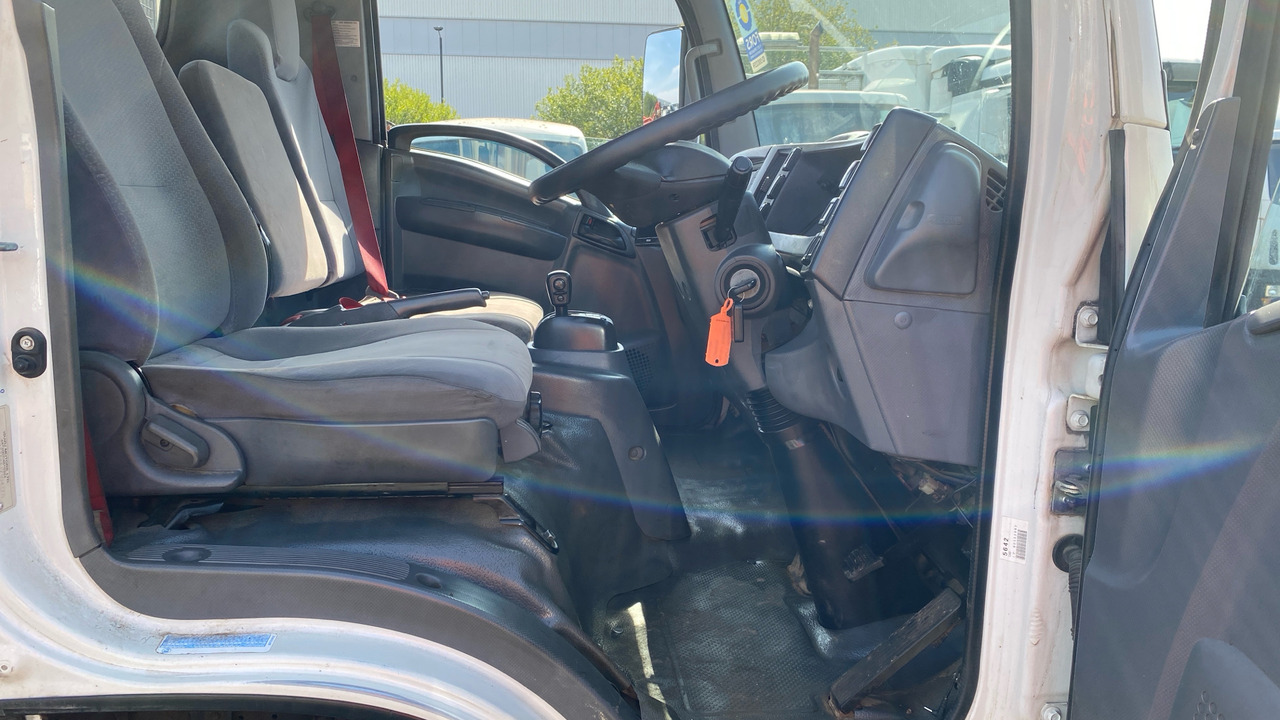ISUZU N 75.190 - Madelveok/ Platvormveok: pilt 5 ISUZU N 75.190 - Madelveok/ Platvormveok: pilt 5