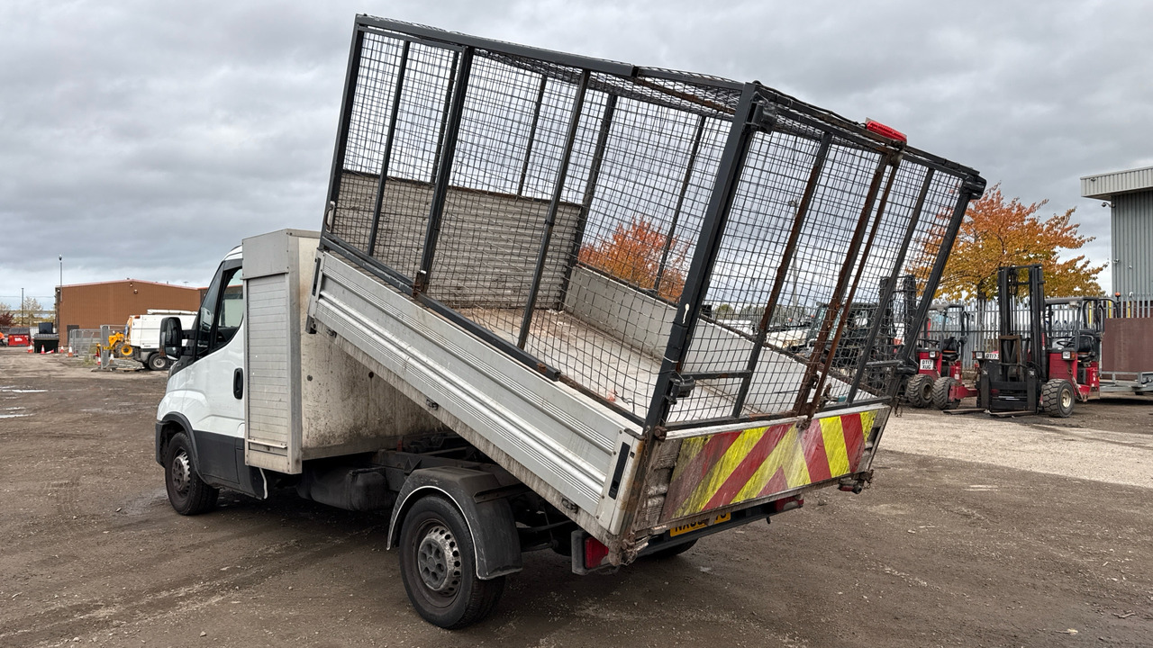 IVECO DAILY 35-120 2.3 4100 WB - Tarbesõiduk kallur: pilt 3 IVECO DAILY 35-120 2.3 4100 WB - Tarbesõiduk kallur: pilt 3