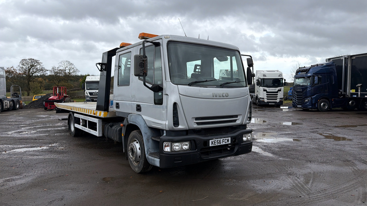 IVECO EUROCARGO 120-240 - Puksiirauto: pilt 1 IVECO EUROCARGO 120-240 - Puksiirauto: pilt 1