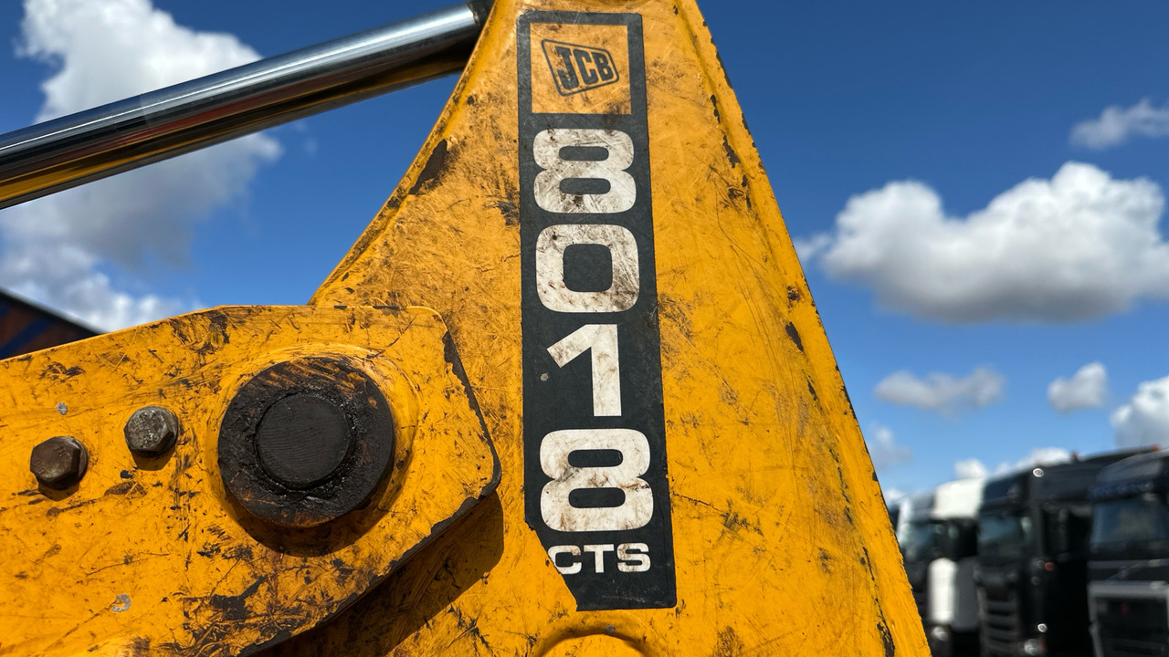 Miniekskavaator JCB 8018 CTS GRAVEMASTER: pilt 12