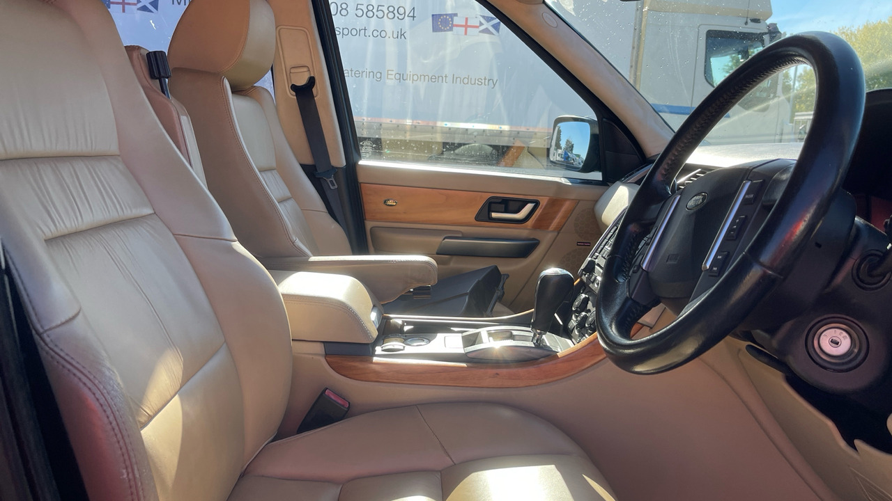LAND ROVER RANGE ROVER SPORT 2.7 V6 HSE - Universaal: pilt 5 LAND ROVER RANGE ROVER SPORT 2.7 V6 HSE - Universaal: pilt 5