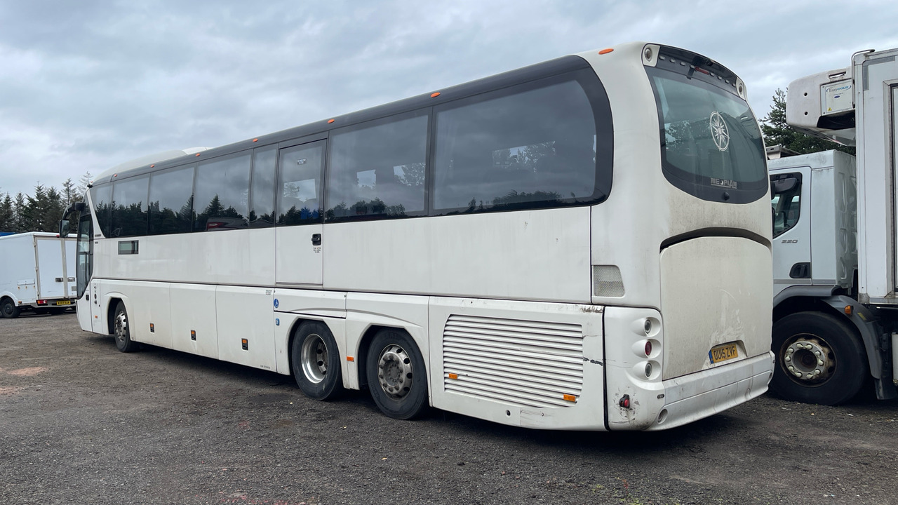 MAN NEOPLAN TOURLINER COACH - Kaugsõidu buss: pilt 3 MAN NEOPLAN TOURLINER COACH - Kaugsõidu buss: pilt 3