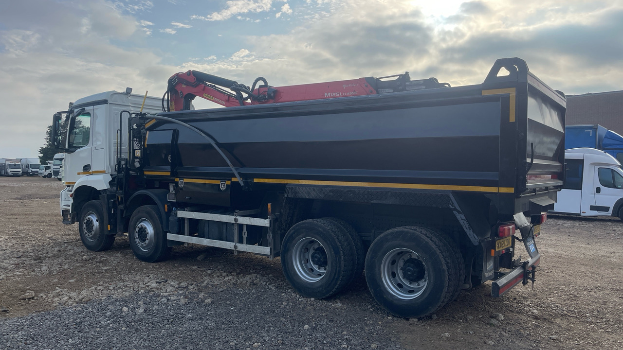 MERCEDES-BENZ AROCS - Kallurauto, Kraanaga veoauto: pilt 3 MERCEDES-BENZ AROCS - Kallurauto, Kraanaga veoauto: pilt 3