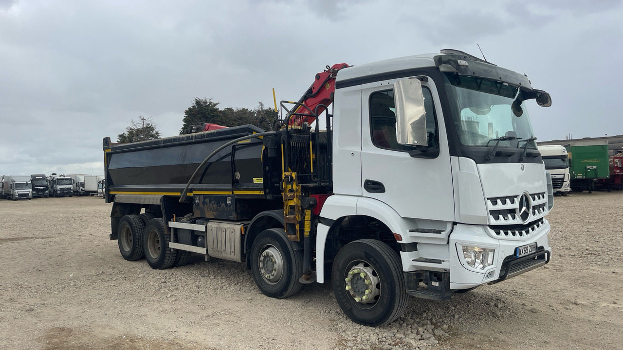 MERCEDES-BENZ AROCS - Kallurauto, Kraanaga veoauto: pilt 1 MERCEDES-BENZ AROCS - Kallurauto, Kraanaga veoauto: pilt 1