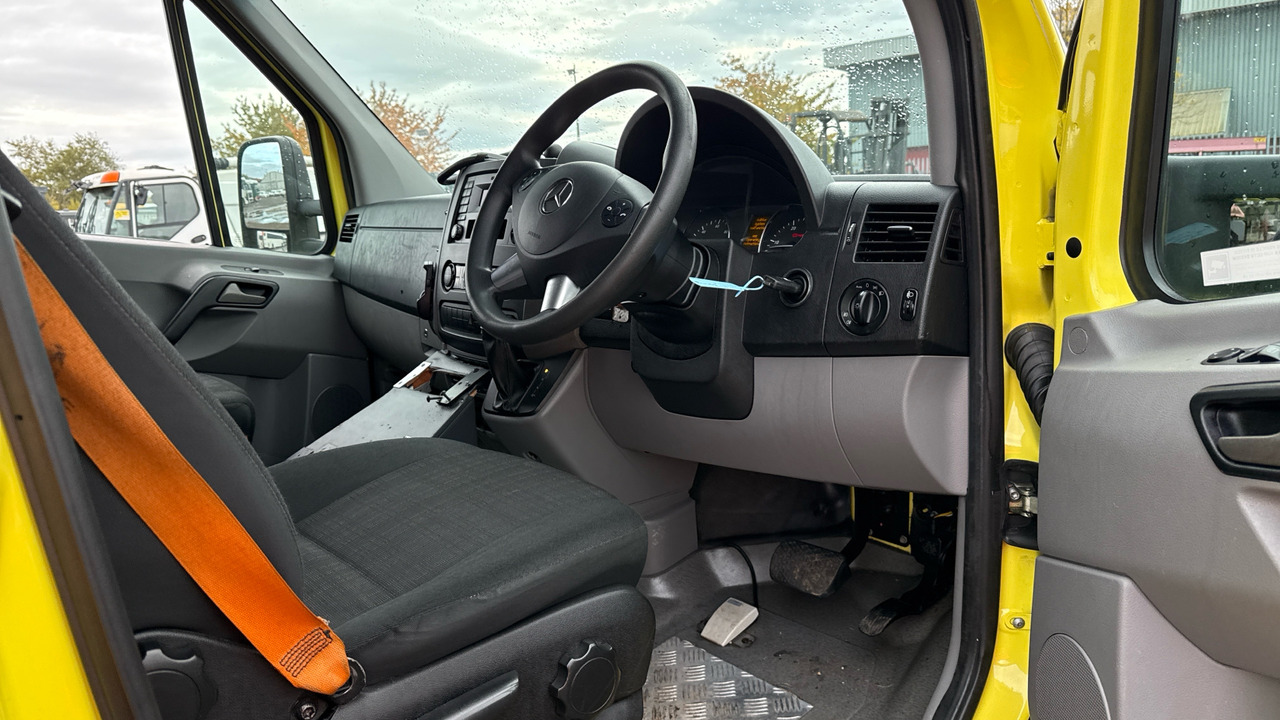 MERCEDES-BENZ SPRINTER 519 CDI - Kiirabiauto: pilt 5 MERCEDES-BENZ SPRINTER 519 CDI - Kiirabiauto: pilt 5