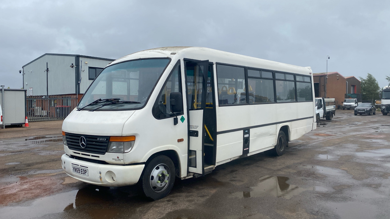 MERCEDES-BENZ VARIO 0 813 PLAXTON CHEETAH - Maakonnaliini buss: pilt 2 MERCEDES-BENZ VARIO 0 813 PLAXTON CHEETAH - Maakonnaliini buss: pilt 2