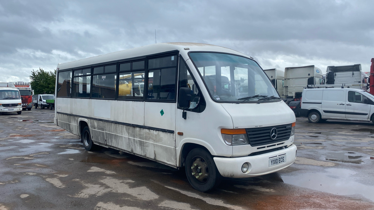 MERCEDES-BENZ VARIO 0 813 PLAXTON CHEETAH - Väikebuss, Mikrobuss: pilt 1 MERCEDES-BENZ VARIO 0 813 PLAXTON CHEETAH - Väikebuss, Mikrobuss: pilt 1