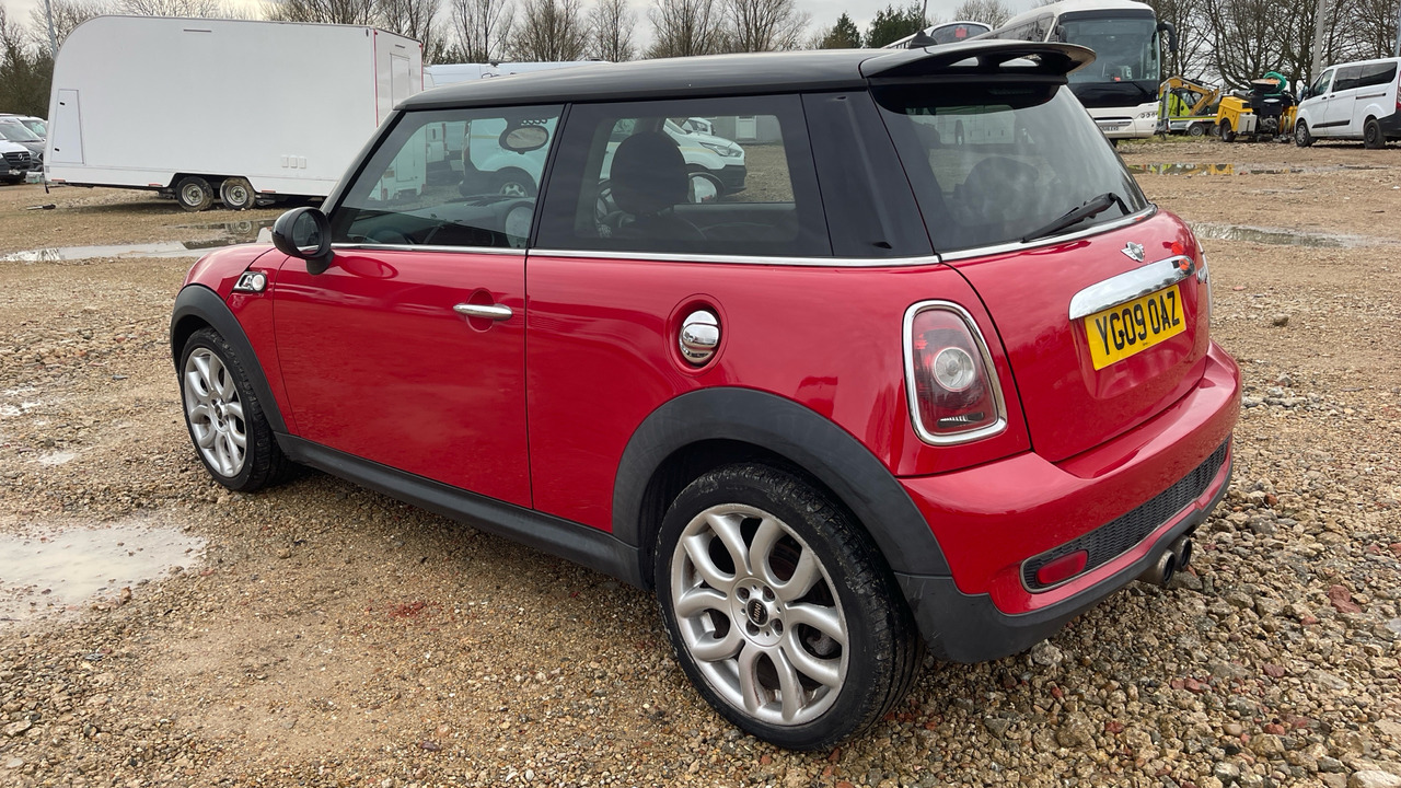 MINI COOPER COOPER S - Luukpära: pilt 3 MINI COOPER COOPER S - Luukpära: pilt 3