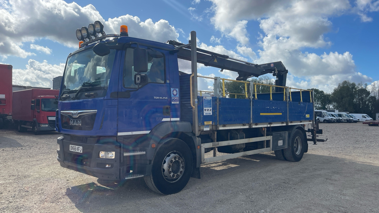 Man TGM 18.250 - Madelveok/ Platvormveok, Kraanaga veoauto: pilt 2 Man TGM 18.250 - Madelveok/ Platvormveok, Kraanaga veoauto: pilt 2