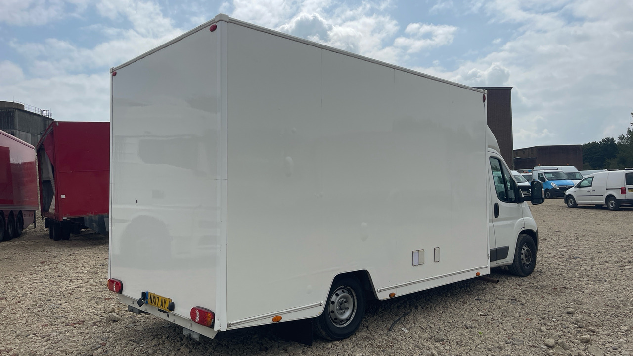 PEUGEOT BOXER 335 2.0 BLUE HDI 130PS - Tarbesõiduk furgoon: pilt 4 PEUGEOT BOXER 335 2.0 BLUE HDI 130PS - Tarbesõiduk furgoon: pilt 4