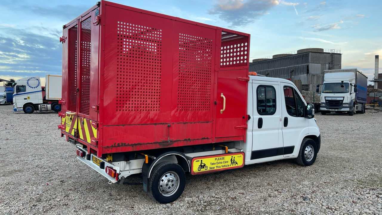 PEUGEOT BOXER 335 2.0 BLUE HDI 130PS - Tarbesõiduk kallur: pilt 4 PEUGEOT BOXER 335 2.0 BLUE HDI 130PS - Tarbesõiduk kallur: pilt 4