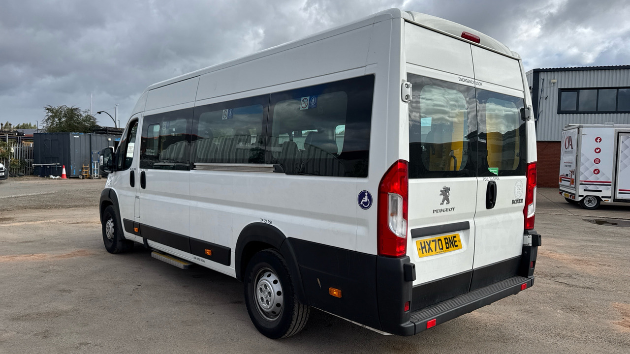 PEUGEOT BOXER 440 2.2 BlueHDi H2 L4 S Window Van 140ps - Väikebuss, Mikrobuss: pilt 3 PEUGEOT BOXER 440 2.2 BlueHDi H2 L4 S Window Van 140ps - Väikebuss, Mikrobuss: pilt 3