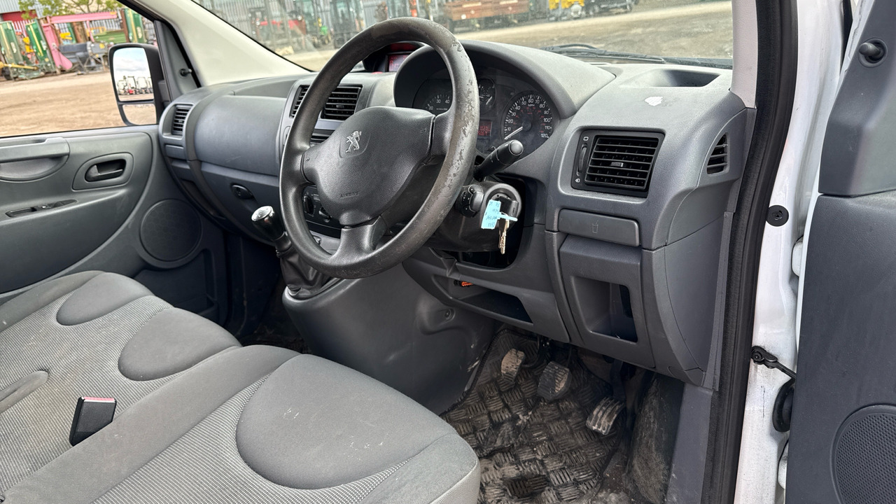 PEUGEOT EXPERT 1000 1.6 HDI 90PS - Väike kaubik: pilt 5 PEUGEOT EXPERT 1000 1.6 HDI 90PS - Väike kaubik: pilt 5