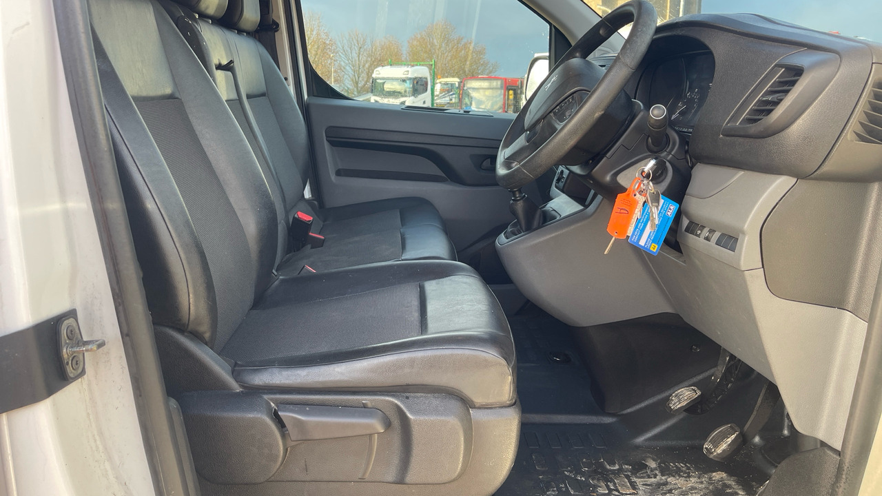 PEUGEOT EXPERT PROFESSIONAL 1.5 BLUEHDI - Kaubik: pilt 5 PEUGEOT EXPERT PROFESSIONAL 1.5 BLUEHDI - Kaubik: pilt 5