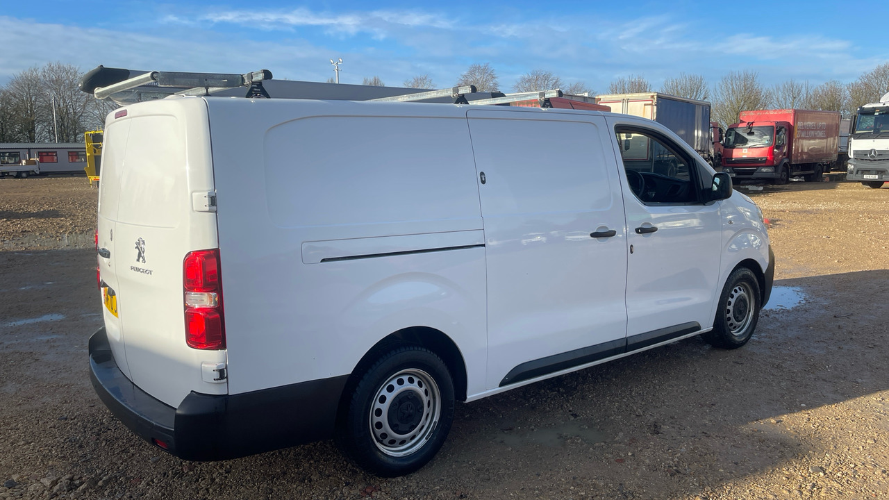 PEUGEOT EXPERT PROFESSIONAL 1200 1.5 BLUEHDI 100PS - Väike kaubik: pilt 4 PEUGEOT EXPERT PROFESSIONAL 1200 1.5 BLUEHDI 100PS - Väike kaubik: pilt 4