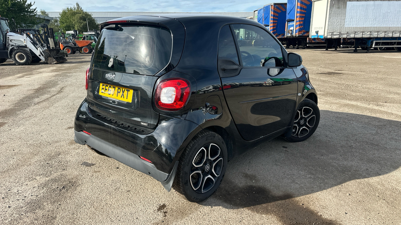 SMART FORTWO 0.9 TURBO PRIME PREMIUM - Kupee: pilt 4 SMART FORTWO 0.9 TURBO PRIME PREMIUM - Kupee: pilt 4