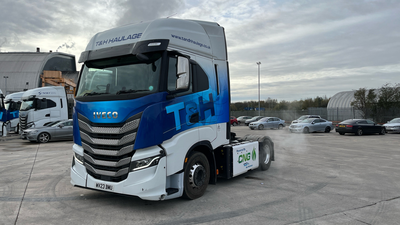 Iveco S-Way 460 - Sadulveok: pilt 2 Iveco S-Way 460 - Sadulveok: pilt 2