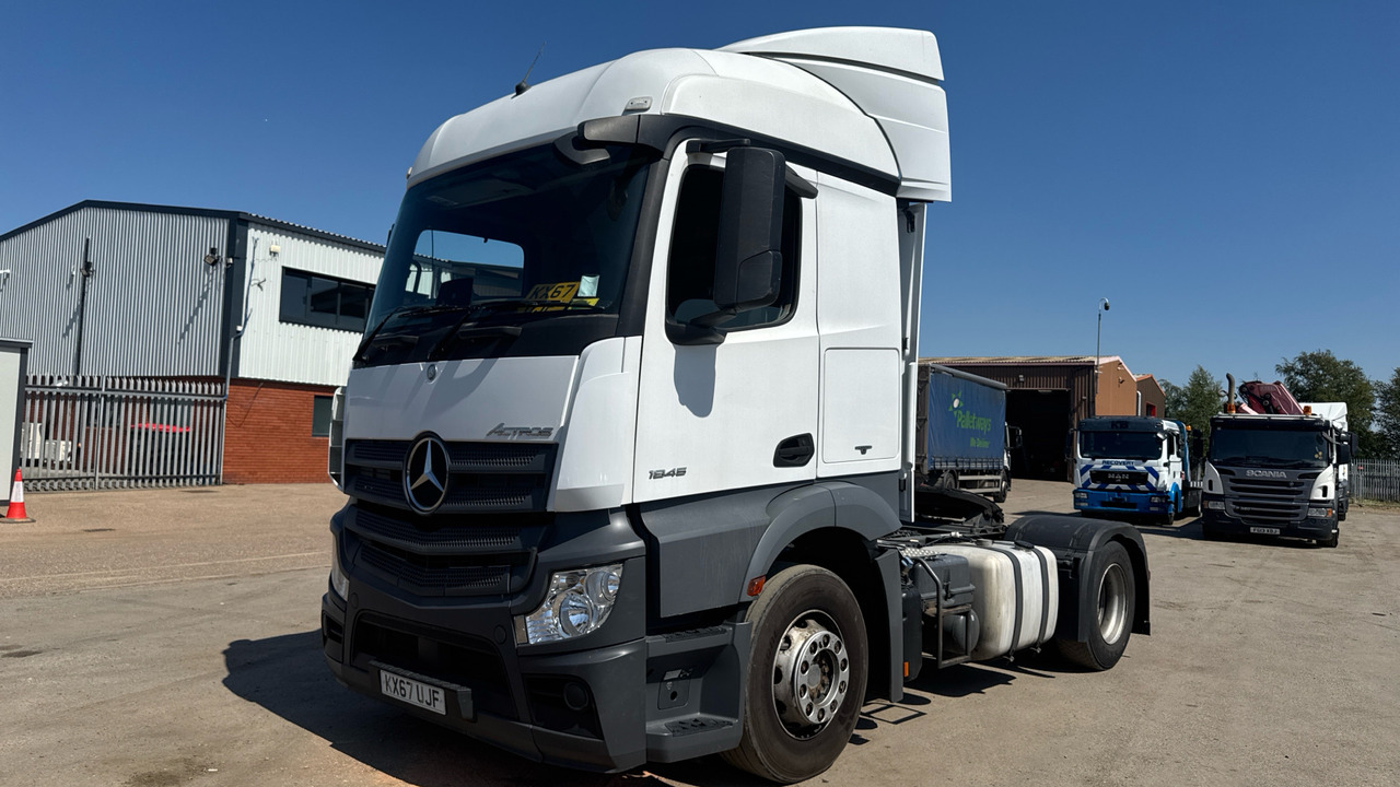 MERCEDES-BENZ ACTROS 1845 - Sadulveok: pilt 2 MERCEDES-BENZ ACTROS 1845 - Sadulveok: pilt 2
