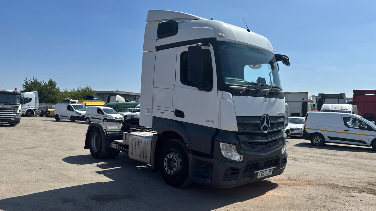 MERCEDES-BENZ ACTROS 1845 - Sadulveok: pilt 1 MERCEDES-BENZ ACTROS 1845 - Sadulveok: pilt 1