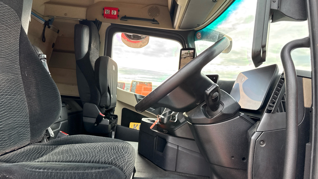 MERCEDES-BENZ ACTROS 2545 - Sadulveok: pilt 5 MERCEDES-BENZ ACTROS 2545 - Sadulveok: pilt 5