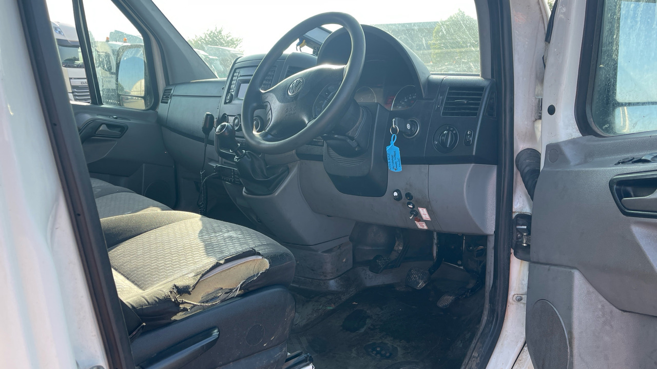 VOLKSWAGEN CRAFTER T30 2.0 TDI 140PS - Tarbesõiduk kallur: pilt 5 VOLKSWAGEN CRAFTER T30 2.0 TDI 140PS - Tarbesõiduk kallur: pilt 5