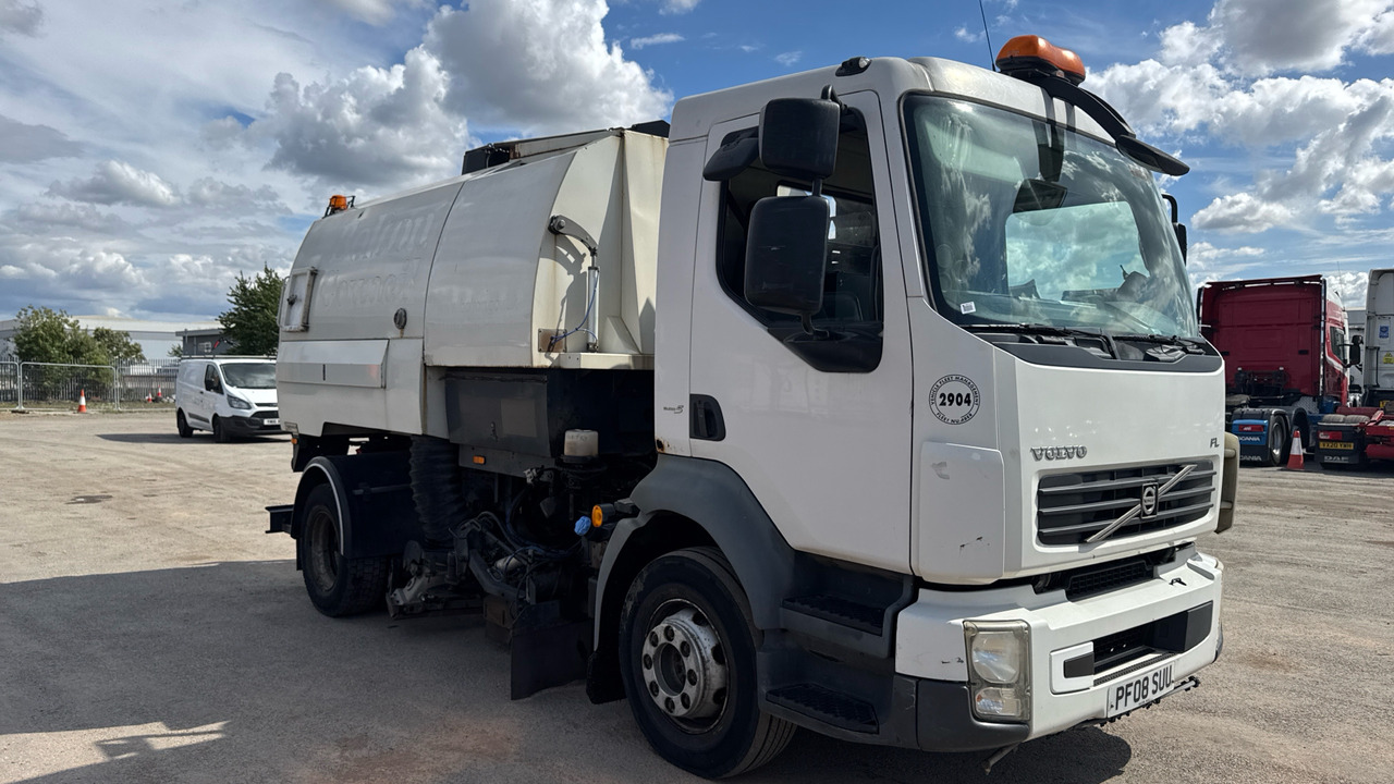 VOLVO FL 280 - Tänavapühkimismasin: pilt 1 VOLVO FL 280 - Tänavapühkimismasin: pilt 1