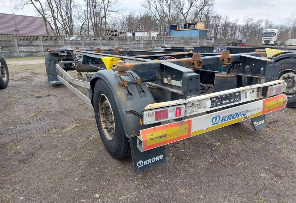 Krone BDF Laweta Rama 12/2016 - Konteinerveduk/ Tõstuk järelhaagis: pilt 4 Krone BDF Laweta Rama 12/2016 - Konteinerveduk/ Tõstuk järelhaagis: pilt 4