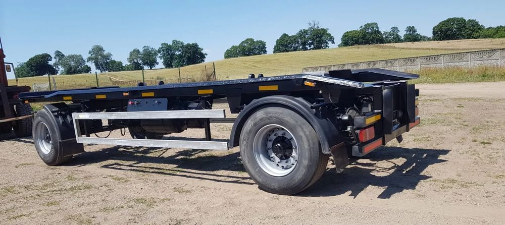 Meiller G18 EL5.0 do hakowca po remoncie kapitalnym - Konteinerveduk/ Tõstuk järelhaagis: pilt 2 Meiller G18 EL5.0 do hakowca po remoncie kapitalnym - Konteinerveduk/ Tõstuk järelhaagis: pilt 2