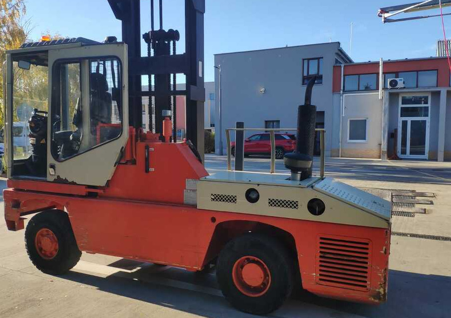 Terex SF50U - Küljelaadur: pilt 5 Terex SF50U - Küljelaadur: pilt 5