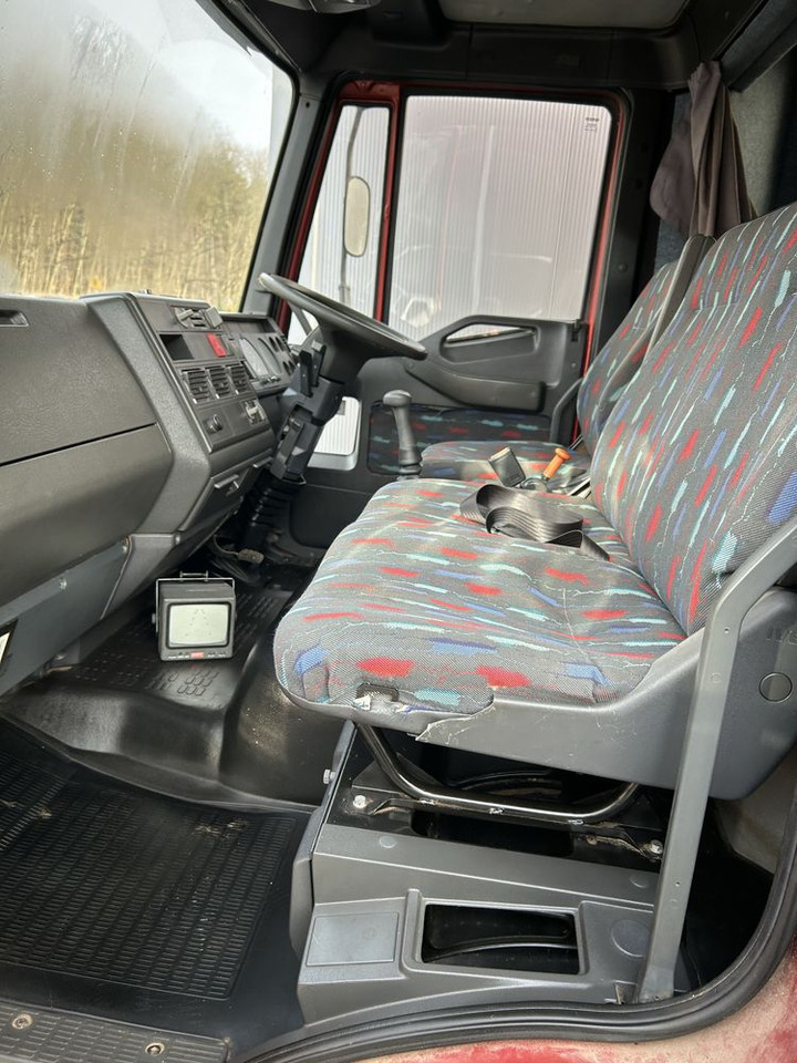 Kamper koniowoz Iveco 2w1 - Hobuseauto: pilt 4 Kamper koniowoz Iveco 2w1 - Hobuseauto: pilt 4