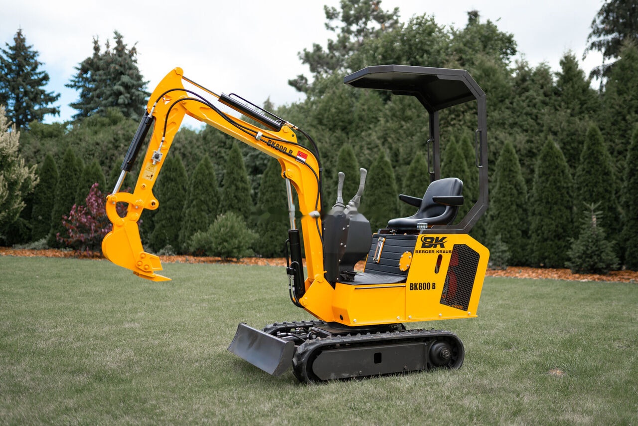 Berger Kraus Mini Excavator BK800B with FULL equipment - Miniekskavaator: pilt 2 Berger Kraus Mini Excavator BK800B with FULL equipment - Miniekskavaator: pilt 2