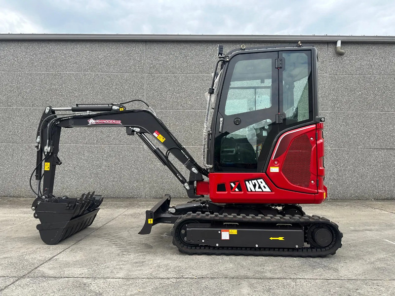Rhinoceros XN28 - Miniekskavaator: pilt 1 Rhinoceros XN28 - Miniekskavaator: pilt 1