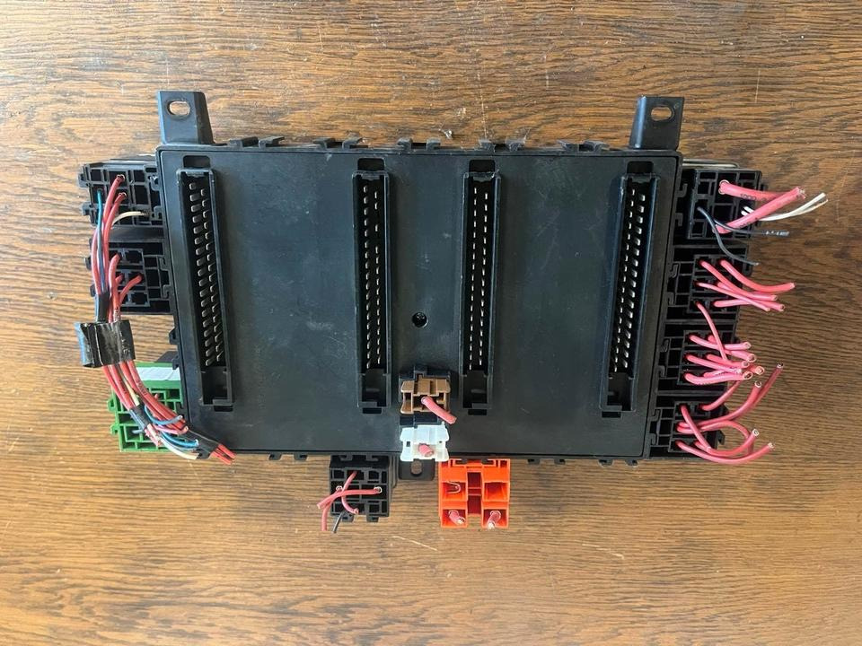 DAF Sicherungskasten - Kaitse - Veoauto: pilt 4 DAF Sicherungskasten - Kaitse - Veoauto: pilt 4