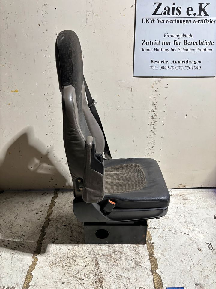DAF XF Fahrersitz mit Luft - Iste - Veoauto: pilt 2 DAF XF Fahrersitz mit Luft - Iste - Veoauto: pilt 2