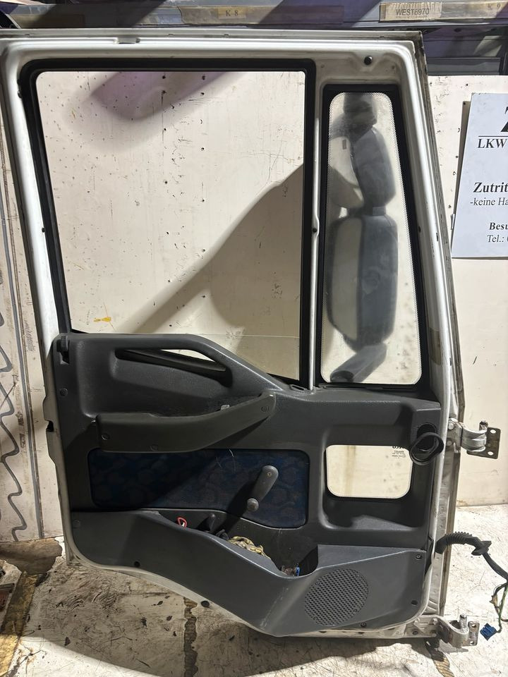 IVECO Euro Cargo Fahrertür, weiß,Spiegel&Verkleidung LN 19 - Uks ja varuosad - Veoauto: pilt 3 IVECO Euro Cargo Fahrertür, weiß,Spiegel&Verkleidung LN 19 - Uks ja varuosad - Veoauto: pilt 3
