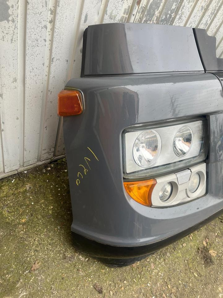 IVECO Stralis 450 Stoßstange - Kaitseraud - Veoauto: pilt 2 IVECO Stralis 450 Stoßstange - Kaitseraud - Veoauto: pilt 2