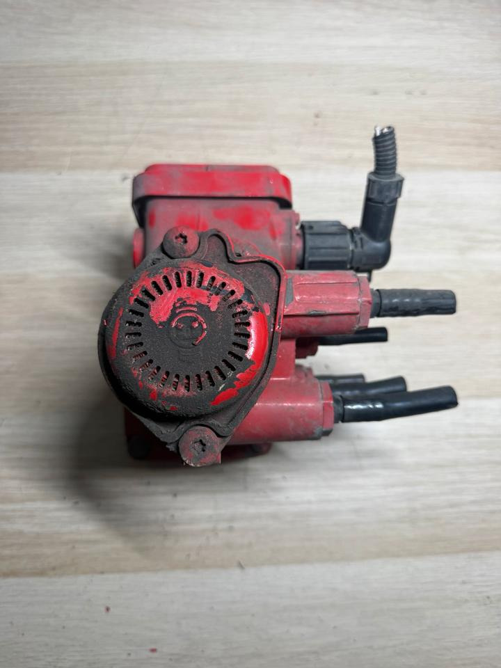 MAN KNORR-BREMSE EBS Ventil K020623 81.52301-6213 - Klapp - Veoauto: pilt 2 MAN KNORR-BREMSE EBS Ventil K020623 81.52301-6213 - Klapp - Veoauto: pilt 2