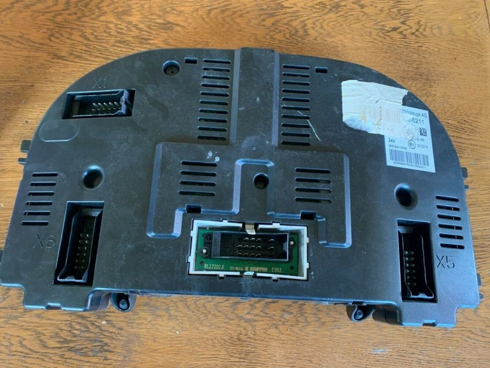 MAN Kombiinstrument Tacho 81272026211 - Armatuurlaud - Veoauto: pilt 2 MAN Kombiinstrument Tacho 81272026211 - Armatuurlaud - Veoauto: pilt 2