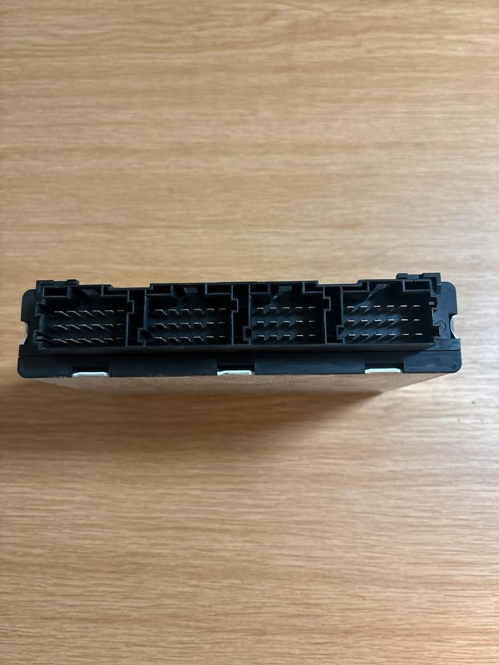 MAN SIEMENS VDO Elektronik FFR Steuergerät 81.25805-7069 - Mootori juhtimisseade - Veoauto: pilt 3 MAN SIEMENS VDO Elektronik FFR Steuergerät 81.25805-7069 - Mootori juhtimisseade - Veoauto: pilt 3