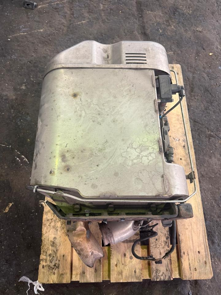 MAN TGL EU6 Auspuff Katalysator 81.15101-0490 - Väljalaskesüsteem - Veoauto: pilt 3 MAN TGL EU6 Auspuff Katalysator 81.15101-0490 - Väljalaskesüsteem - Veoauto: pilt 3