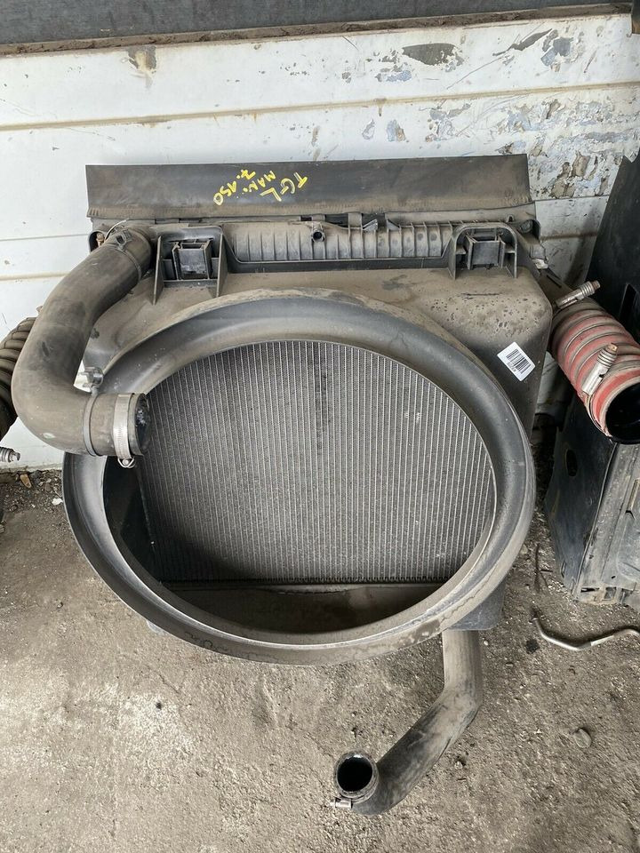 MAN TGL Kühlerpaket Wasserkühler Radiator Kühler - Radiaator - Veoauto: pilt 1 MAN TGL Kühlerpaket Wasserkühler Radiator Kühler - Radiaator - Veoauto: pilt 1