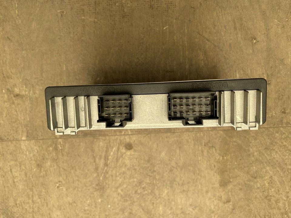 Mercedes Actros MP2 VOITH Retarder Control Unit 0004463115 - Mootori juhtimisseade - Veoauto: pilt 3 Mercedes Actros MP2 VOITH Retarder Control Unit 0004463115 - Mootori juhtimisseade - Veoauto: pilt 3
