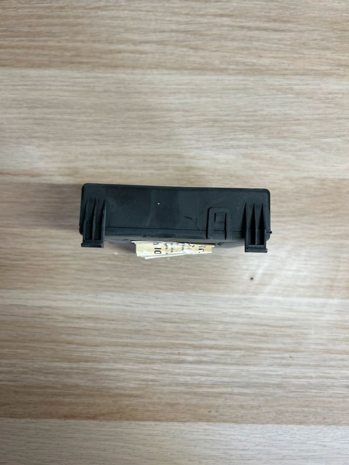 Mercedes Actros MP4 Central Gateway Steuergerät A0004461127 - Mootori juhtimisseade - Veoauto: pilt 4 Mercedes Actros MP4 Central Gateway Steuergerät A0004461127 - Mootori juhtimisseade - Veoauto: pilt 4