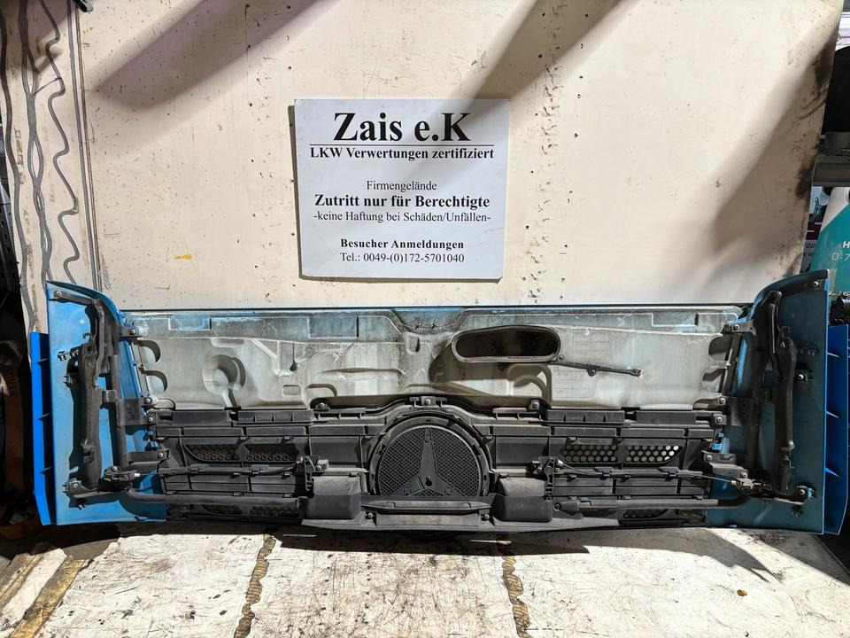 Mercedes Actros MP4 Motorhaube A9607500309 - Kapotikaas - Veoauto: pilt 4 Mercedes Actros MP4 Motorhaube A9607500309 - Kapotikaas - Veoauto: pilt 4