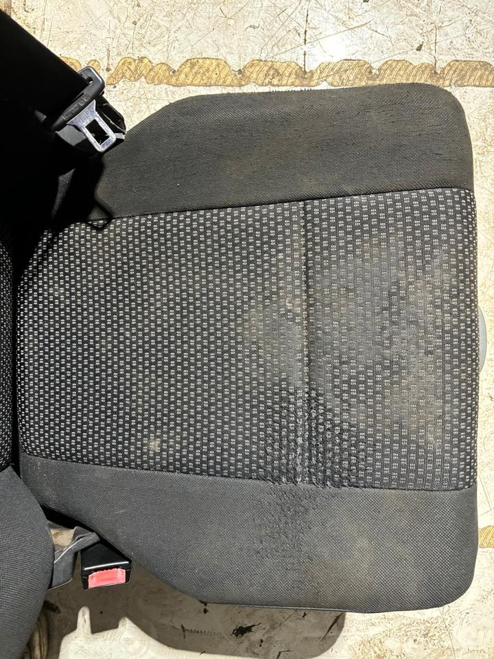 Mercedes Atego 3 Fahrersitz mit Luft - Iste - Veoauto: pilt 3 Mercedes Atego 3 Fahrersitz mit Luft - Iste - Veoauto: pilt 3