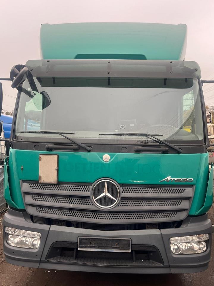 Mercedes Atego 4 1524 komplette Kabine ohne elektrische Geräte - Kabiin - Veoauto: pilt 2 Mercedes Atego 4 1524 komplette Kabine ohne elektrische Geräte - Kabiin - Veoauto: pilt 2
