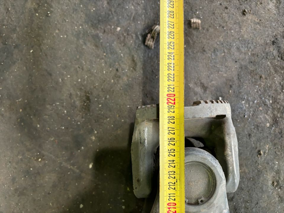 Mercedes Atego 4 EU6 Kardanwelle 220 CM, Kurze Radstand - Kardaan - Veoauto: pilt 3 Mercedes Atego 4 EU6 Kardanwelle 220 CM, Kurze Radstand - Kardaan - Veoauto: pilt 3