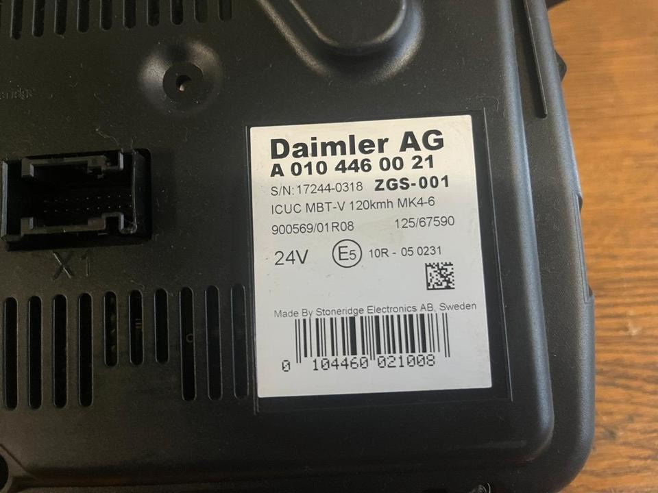 Mercedes Benz Actros MP4 Kombiinstrument / Tacho A0104460021 - Armatuurlaud - Veoauto: pilt 3 Mercedes Benz Actros MP4 Kombiinstrument / Tacho A0104460021 - Armatuurlaud - Veoauto: pilt 3